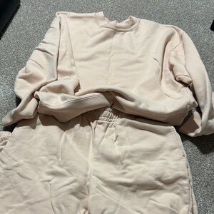 Uniqlo Cream Women's Pants & Jumpsuit Set